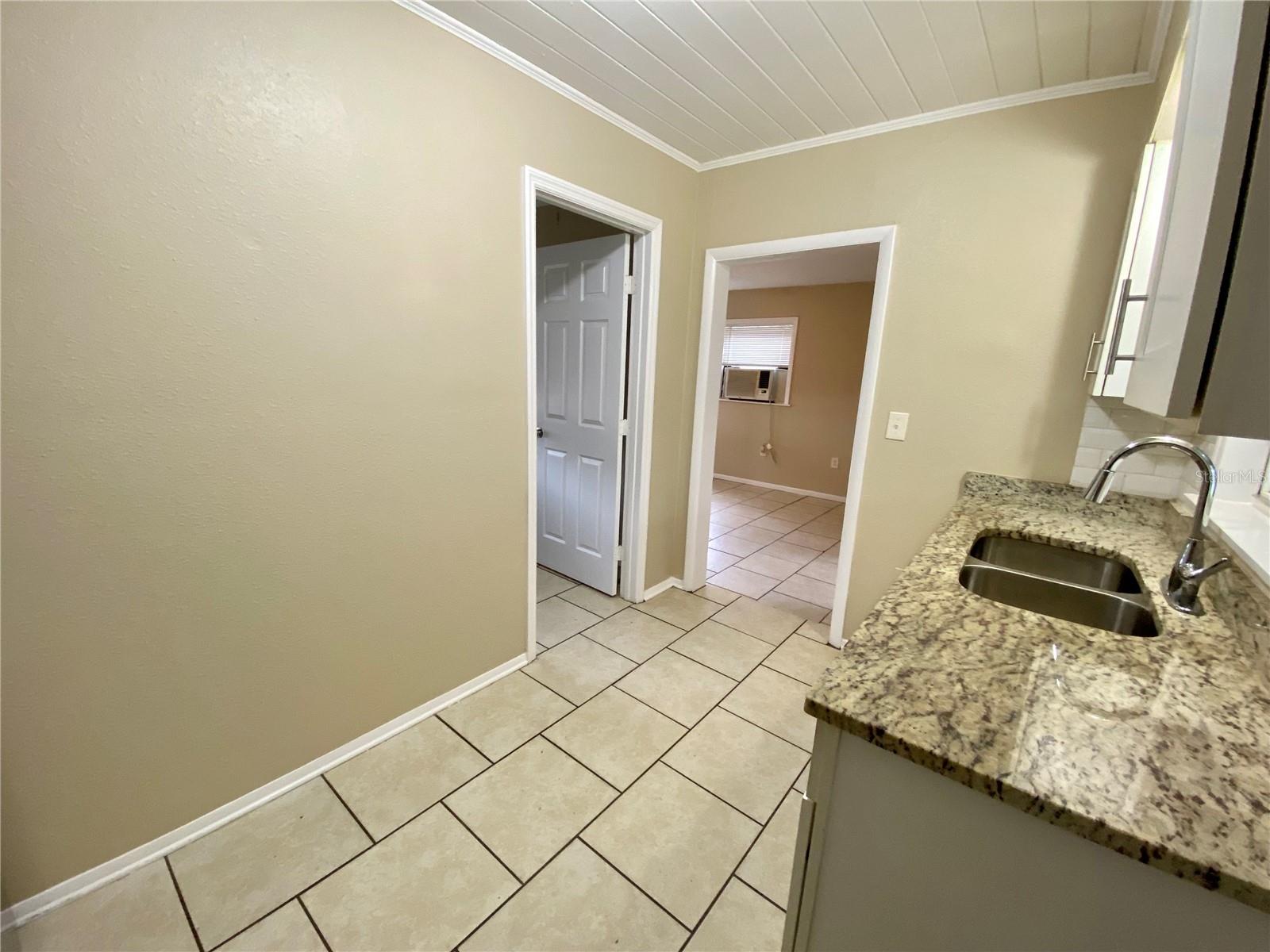 38313 TUCKER RD, ZEPHYRHILLS, FL — photo 6