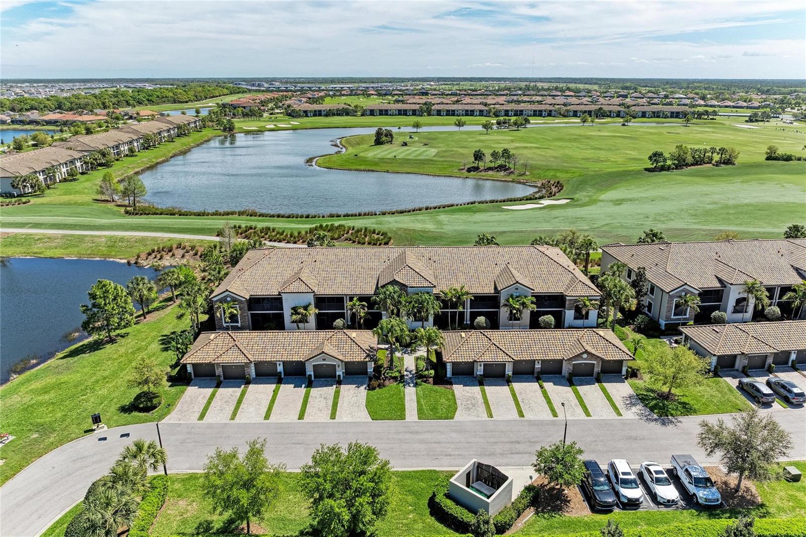 5558 PALMER CIR #205, LAKEWOOD RANCH, FL