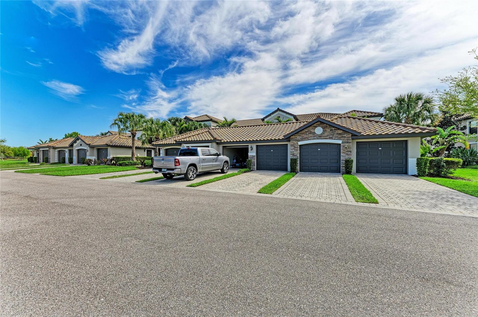 5558 PALMER CIR #205, LAKEWOOD RANCH, FL — photo 39