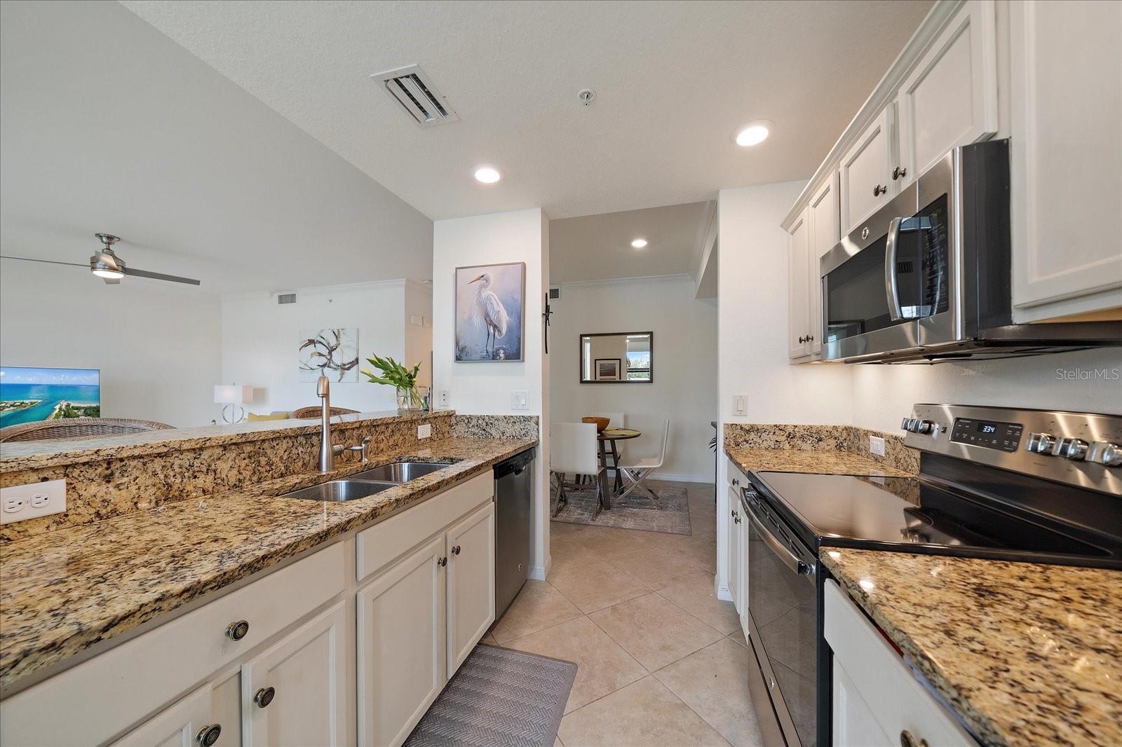 16814 VARDON TER #106, BRADENTON, FL — photo 14