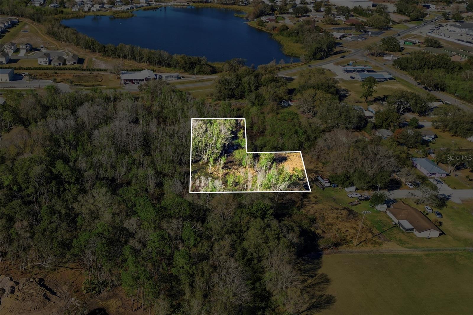 LOUISE AVE, DUNDEE, FL