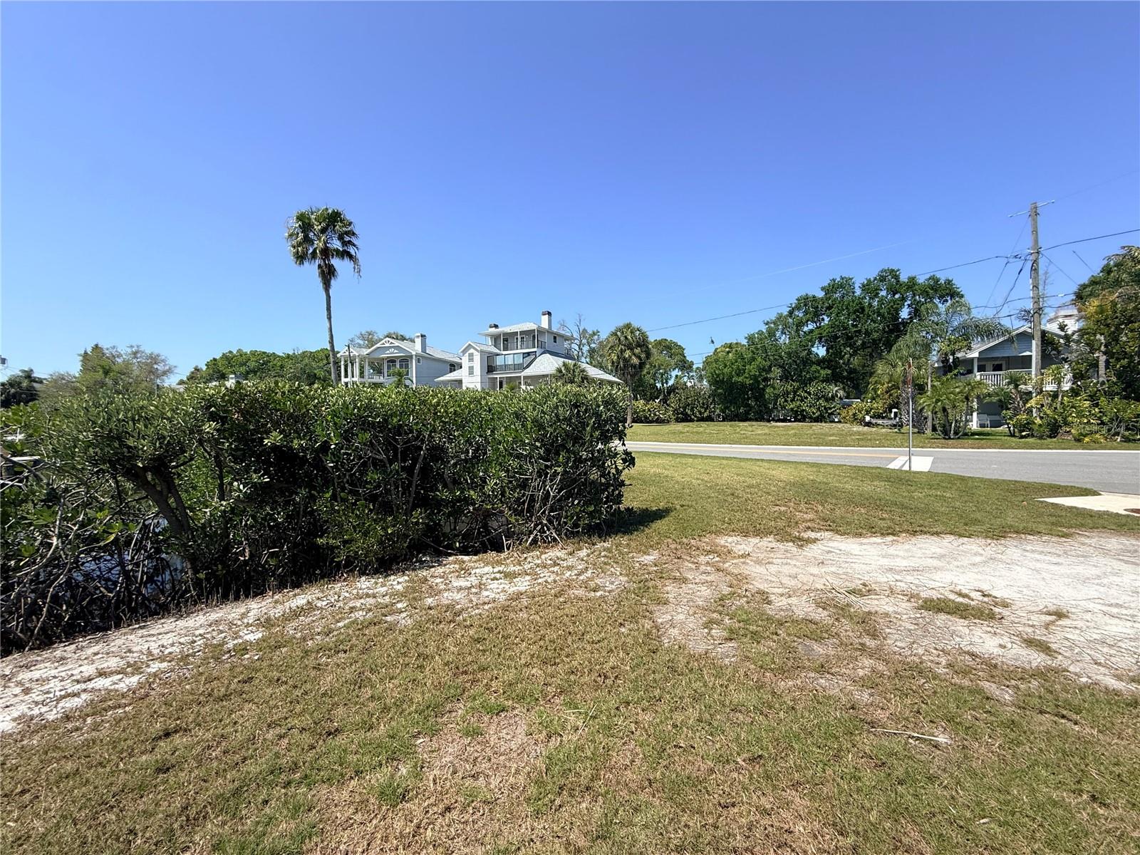231 LAGOON DR, PALM HARBOR, FL — photo 13