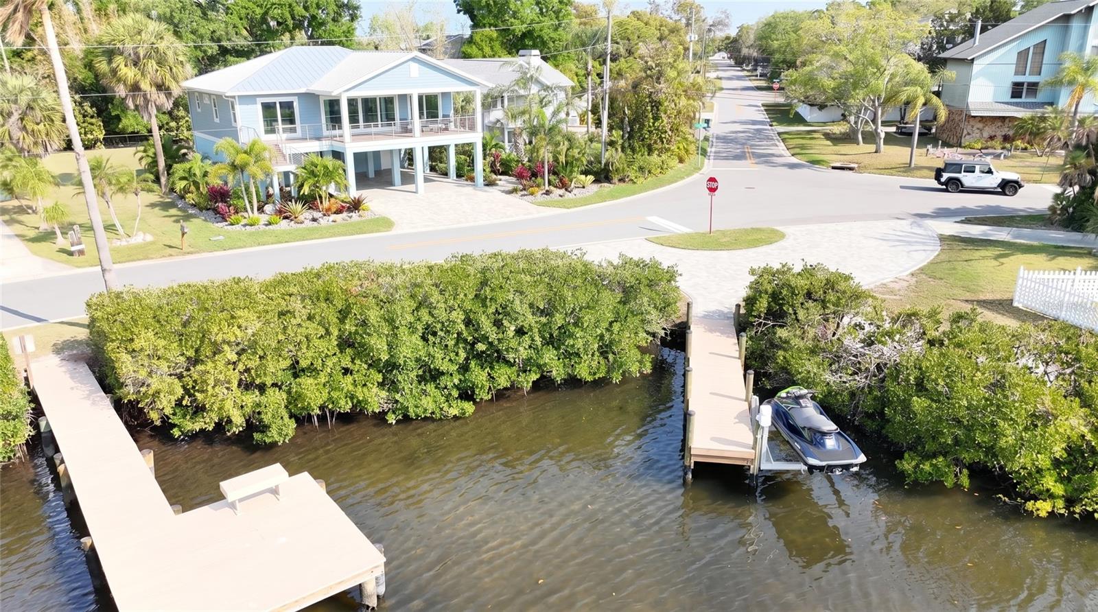 231 LAGOON DR, PALM HARBOR, FL — photo 4