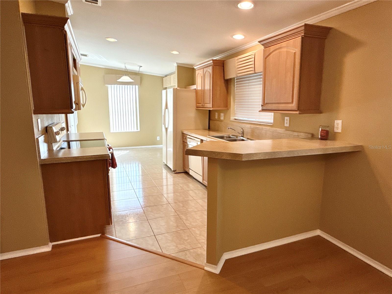 6817 MOUNT PLEASANT RD NE #49, ST PETERSBURG, FL — photo 8