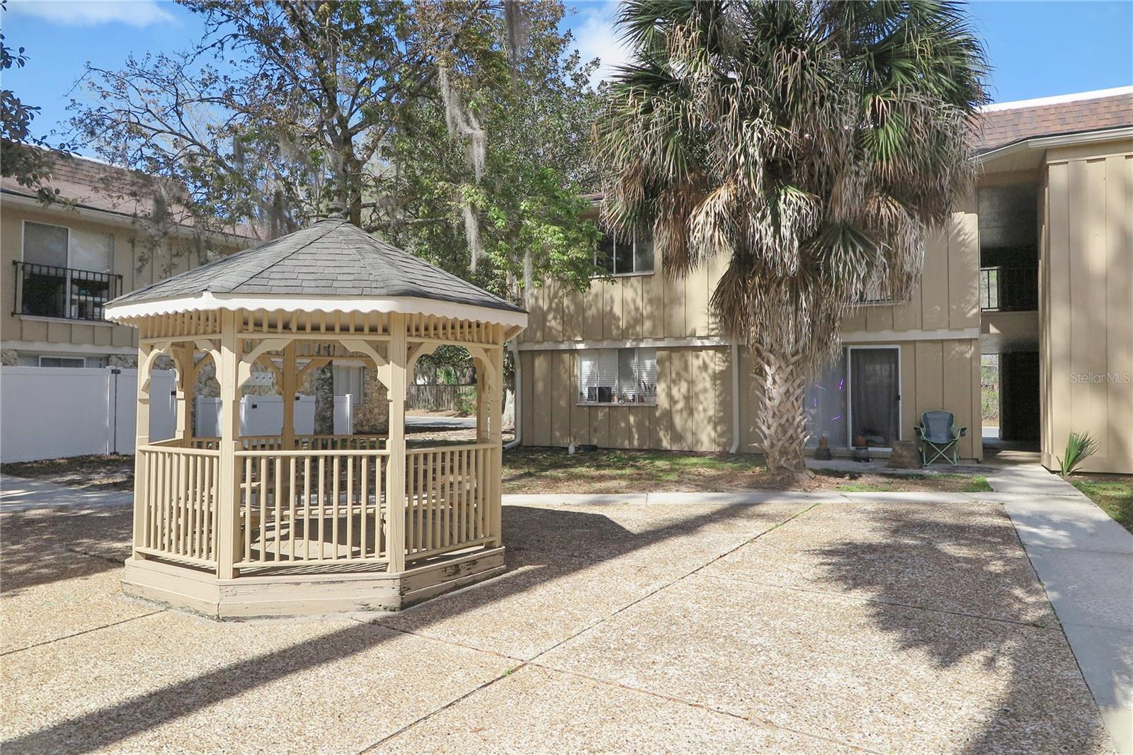 507 NW 39TH DR #210, GAINESVILLE, FL — photo 2