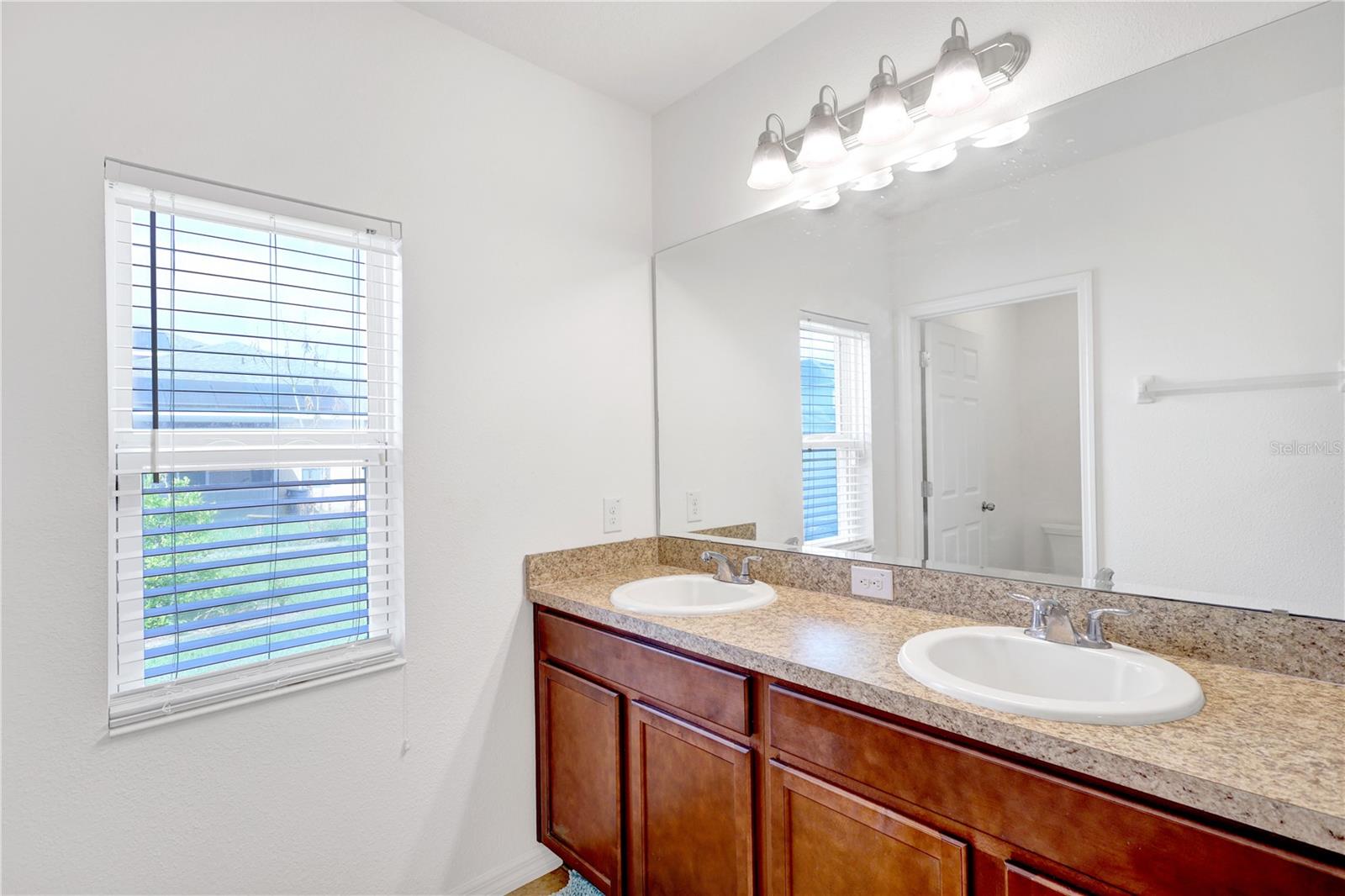 4817 MARCOS CIR, KISSIMMEE, FL — photo 11