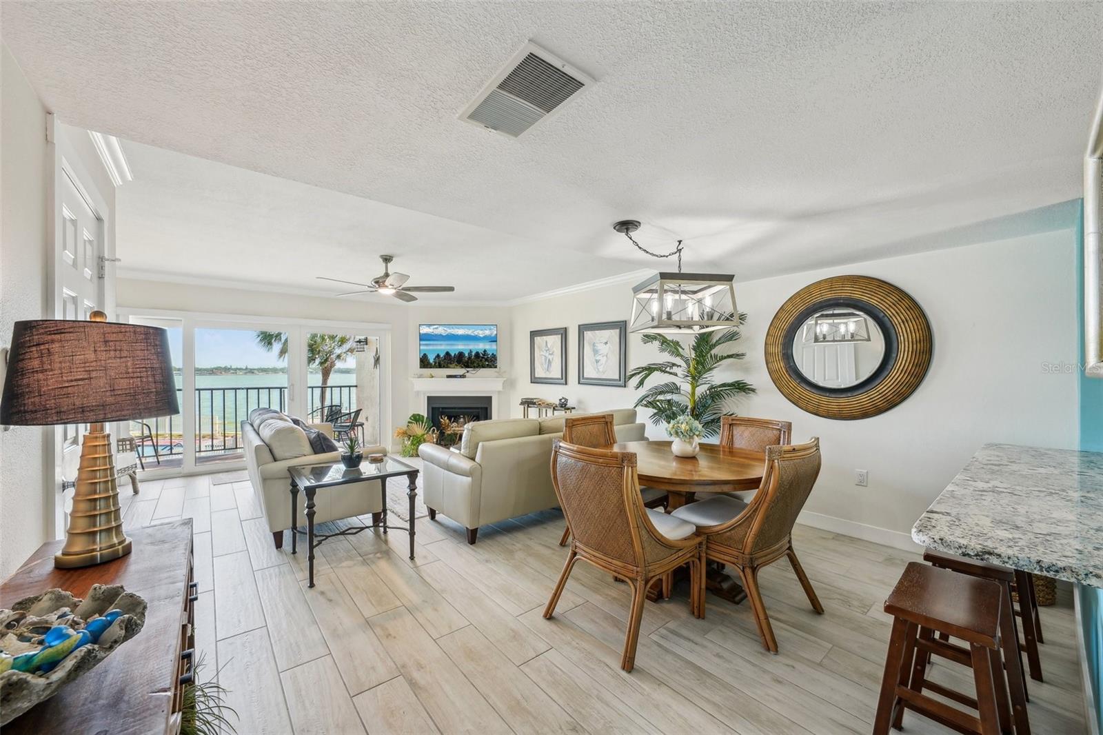 7520 SUNSHINE SKYWAY LN S #T18, ST PETERSBURG, FL — photo 10