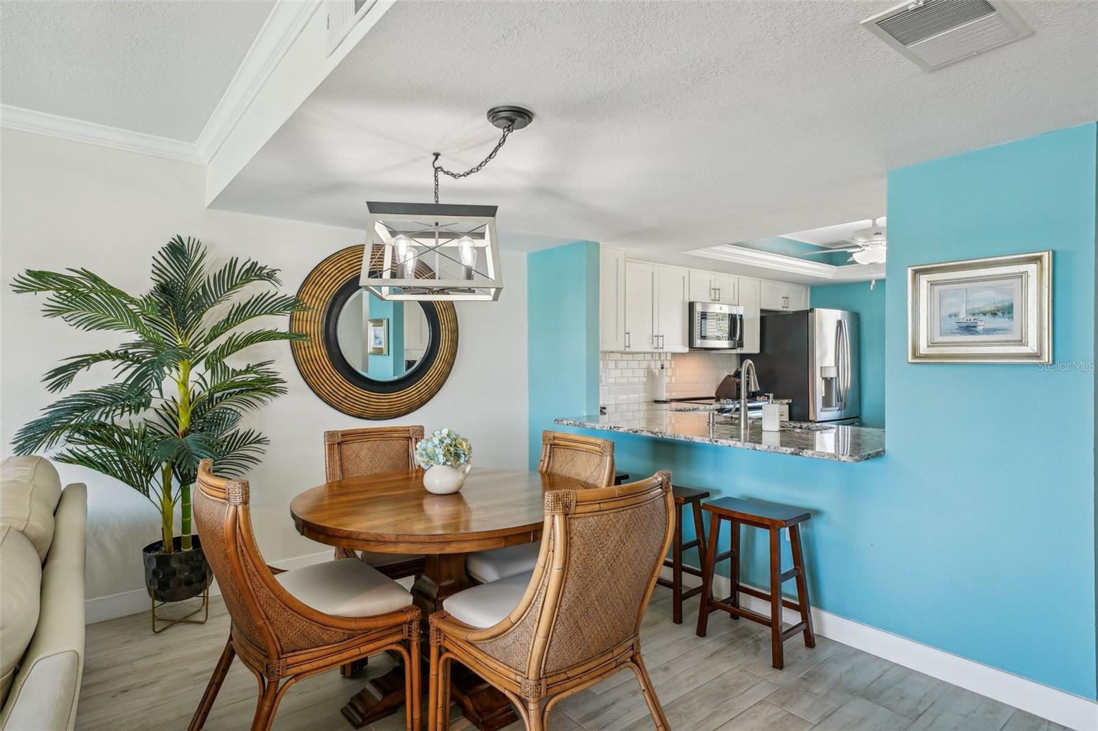 7520 SUNSHINE SKYWAY LN S #T18, ST PETERSBURG, FL — photo 20