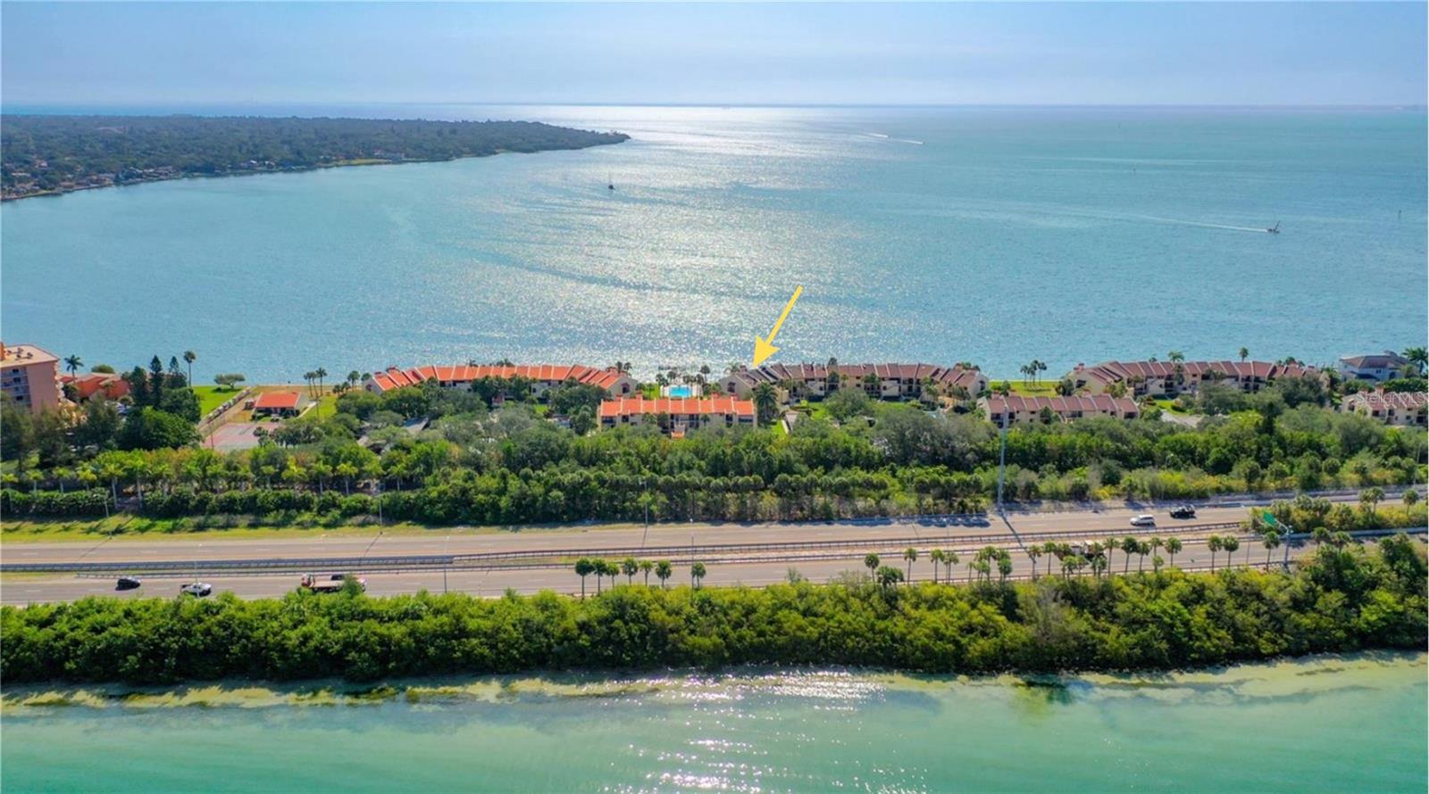 7520 SUNSHINE SKYWAY LN S #T18, ST PETERSBURG, FL — photo 2