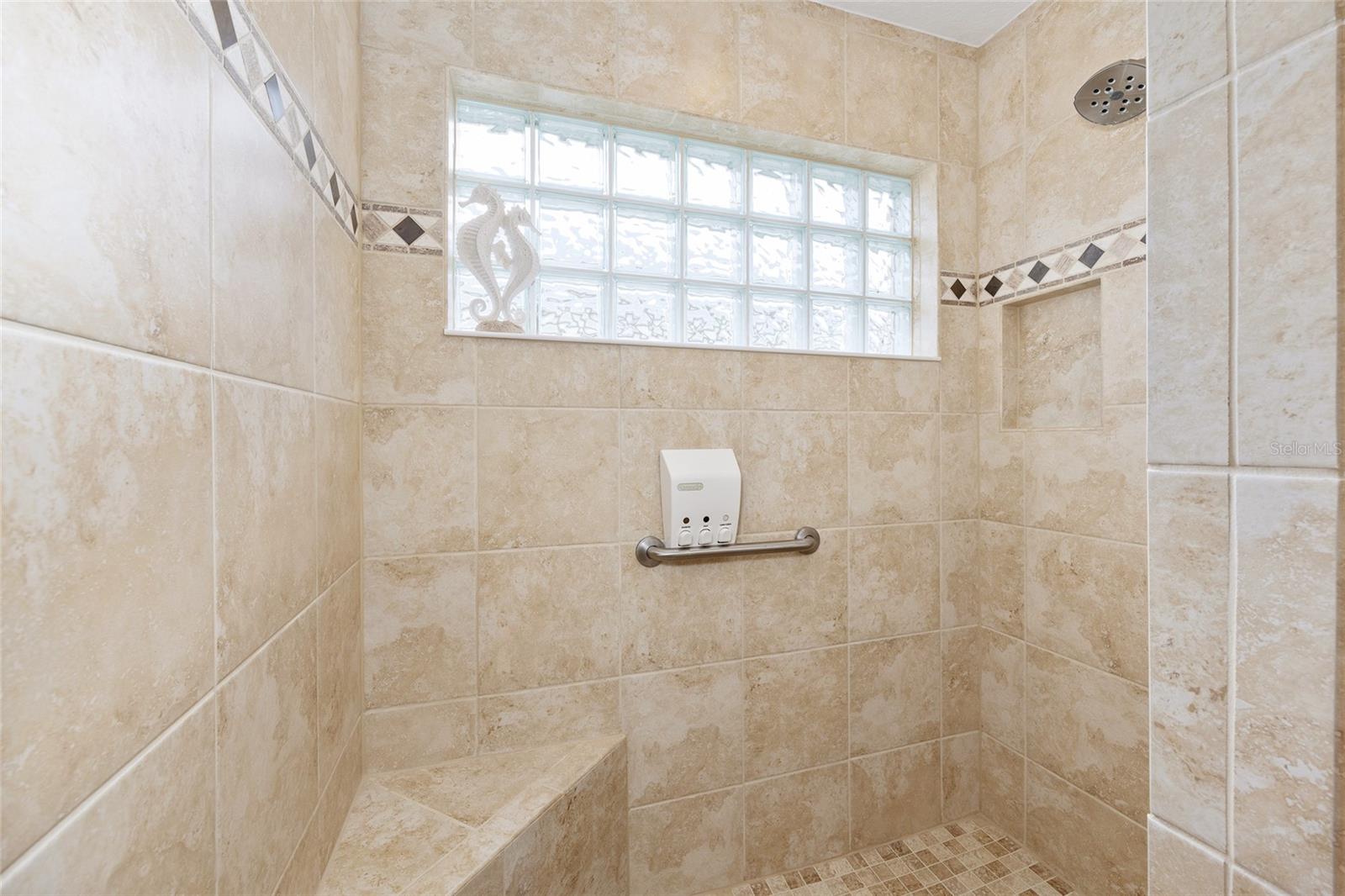5791 HENRY LOOP, THE VILLAGES, FL — photo 26