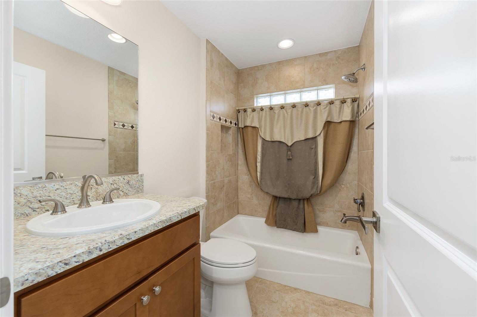 5791 HENRY LOOP, THE VILLAGES, FL — photo 30