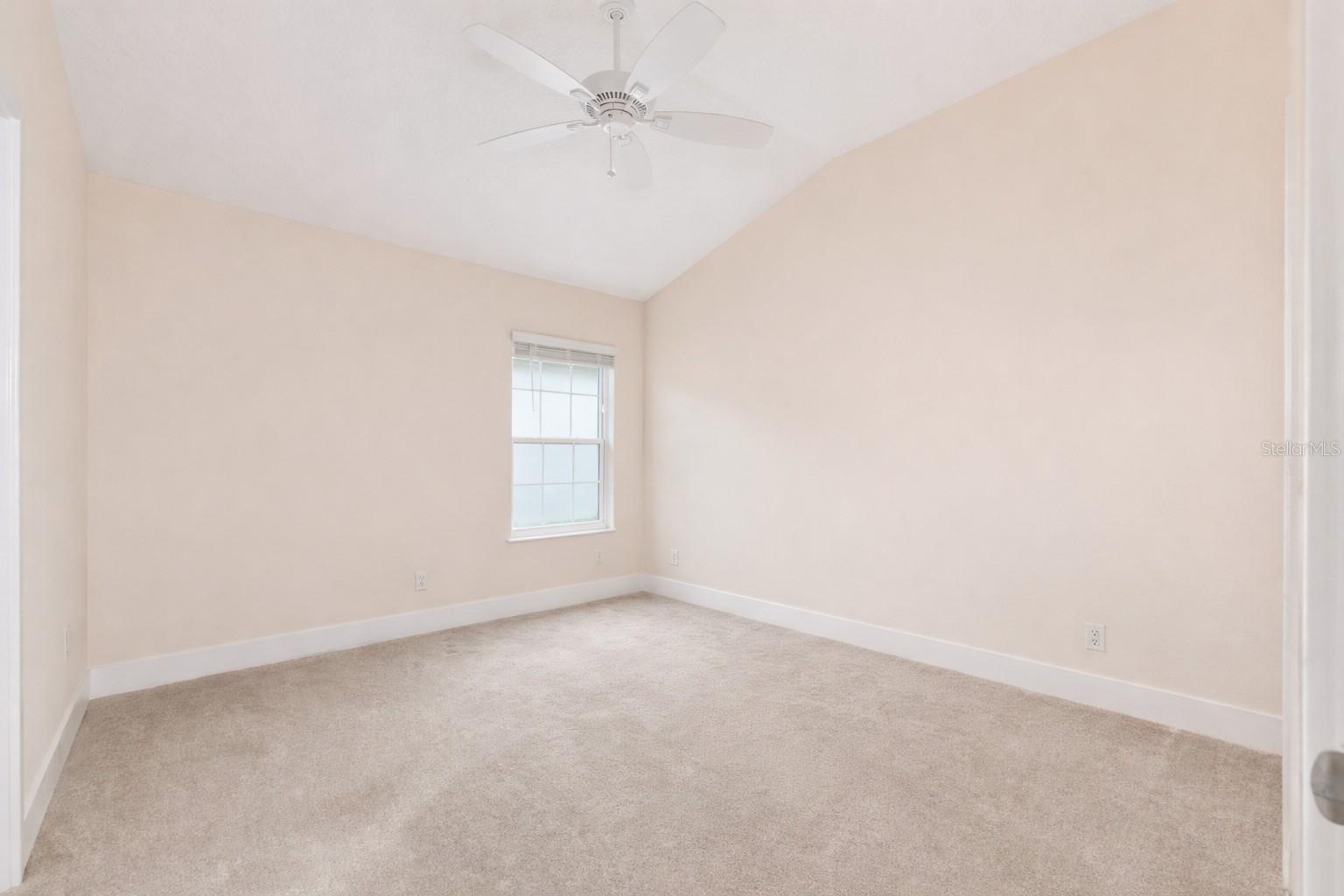 5791 HENRY LOOP, THE VILLAGES, FL — photo 32
