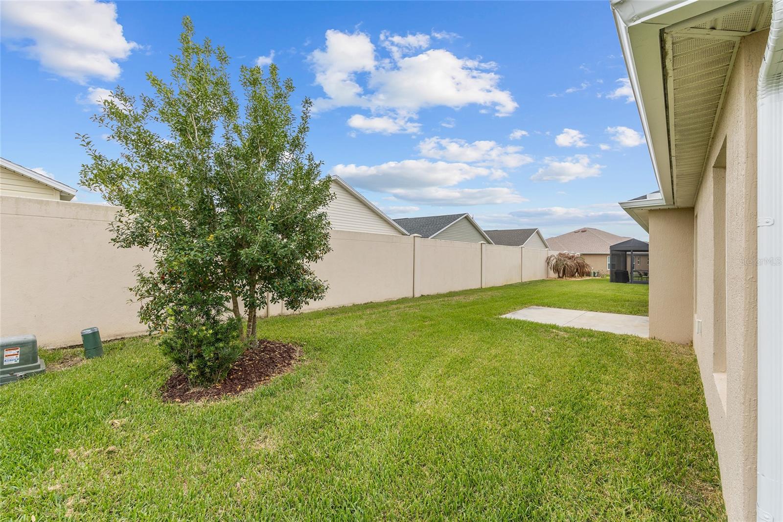 5791 HENRY LOOP, THE VILLAGES, FL — photo 37