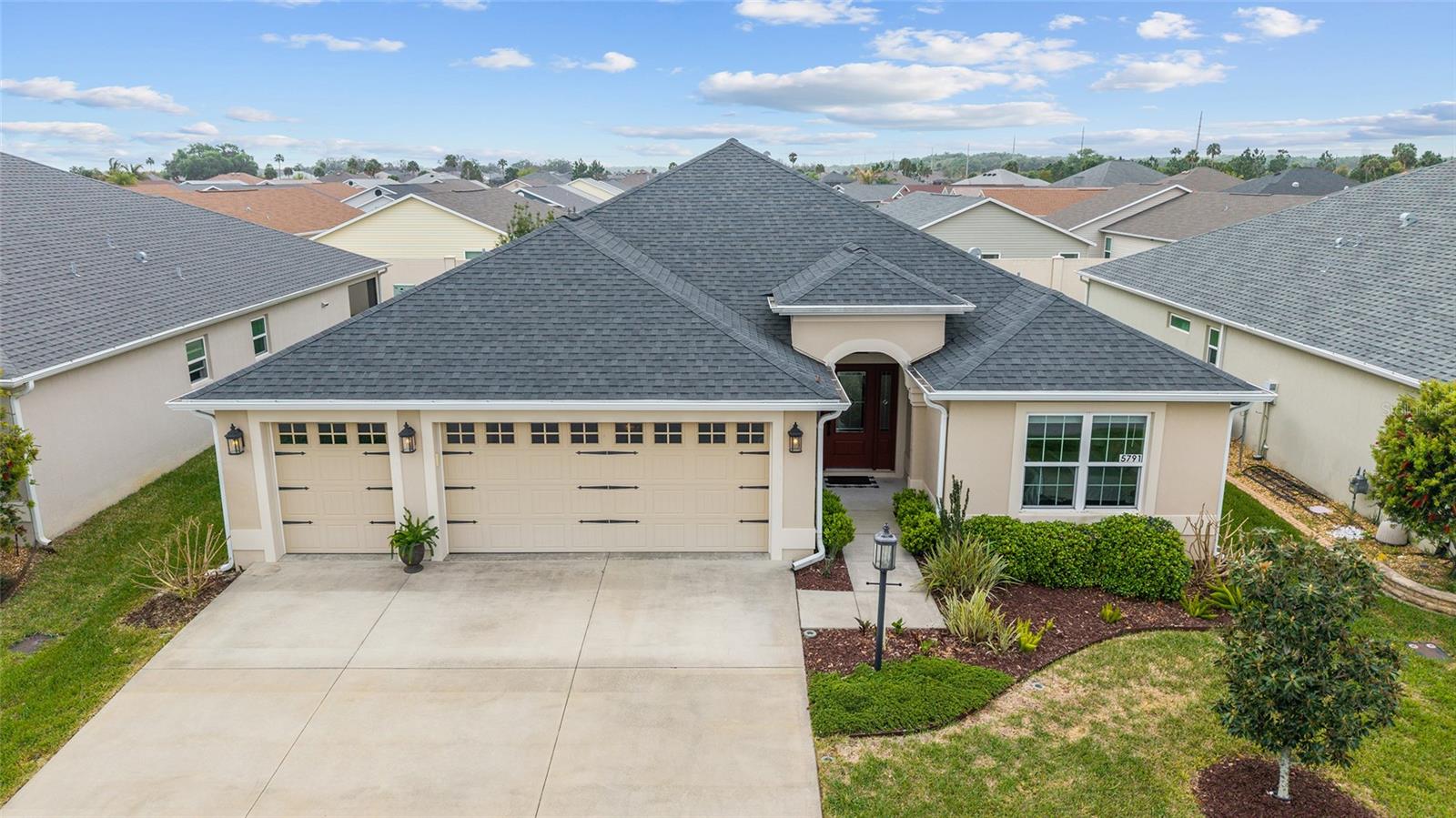 5791 HENRY LOOP, THE VILLAGES, FL — photo 41