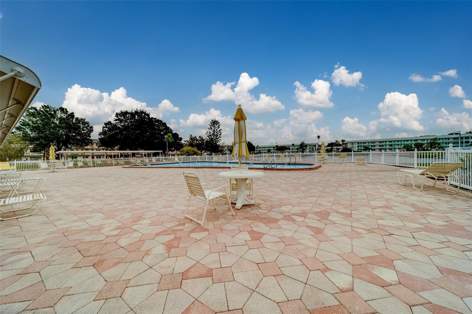 5810 21ST ST N #2, ST PETERSBURG, FL — photo 25