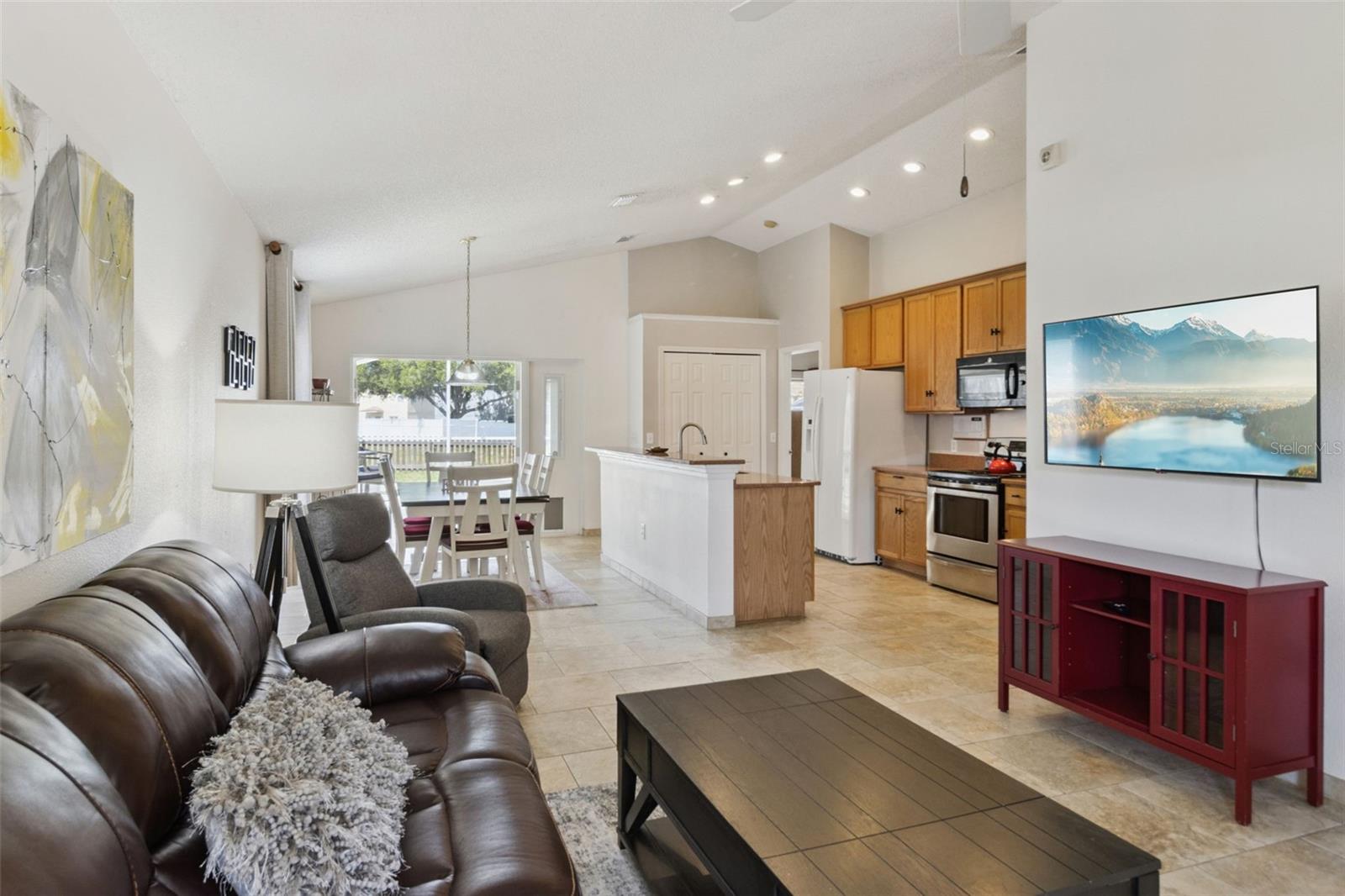 2133 HUNTERS GREENE DR, LAKELAND, FL — photo 9