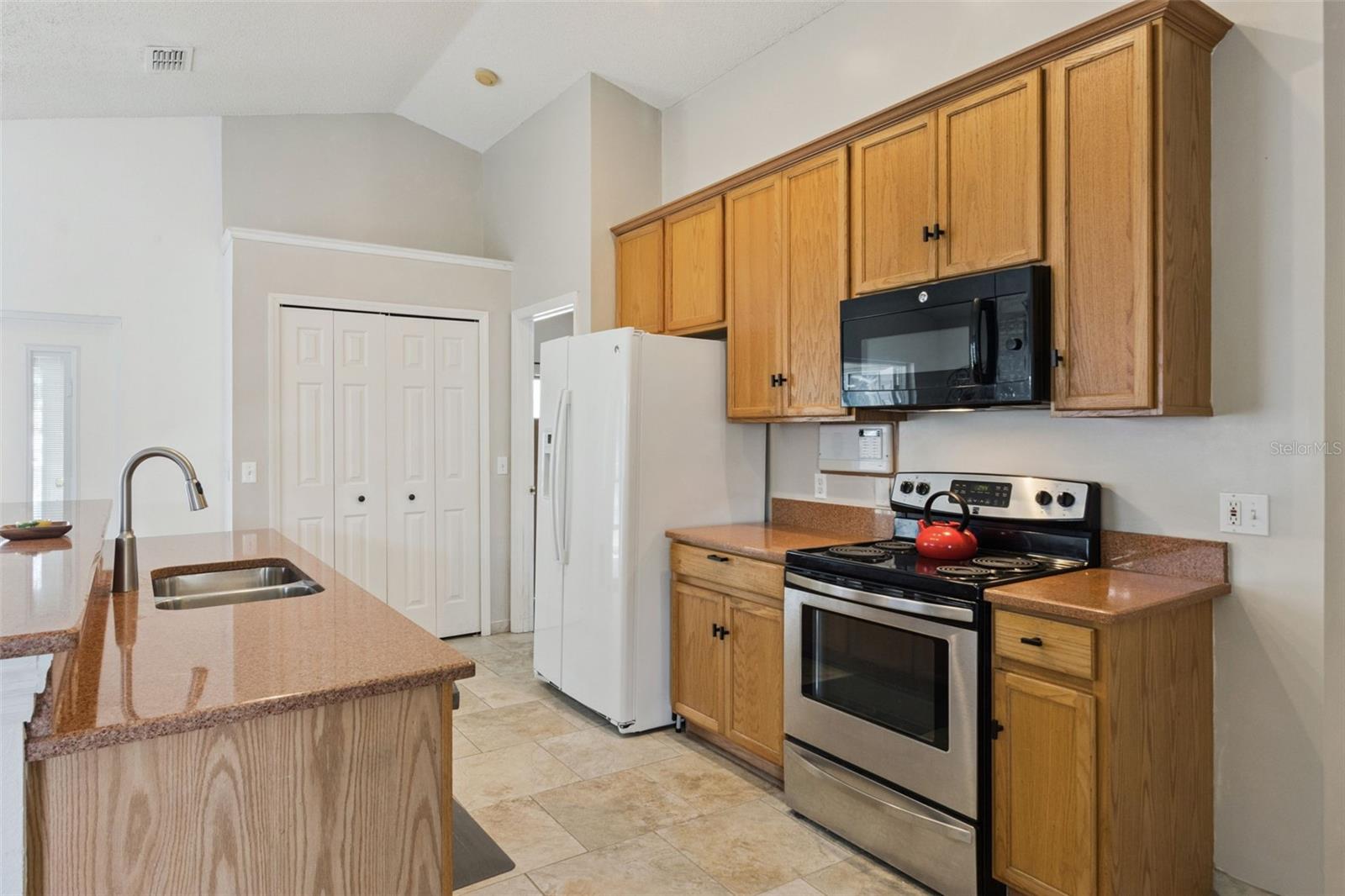 2133 HUNTERS GREENE DR, LAKELAND, FL — photo 16