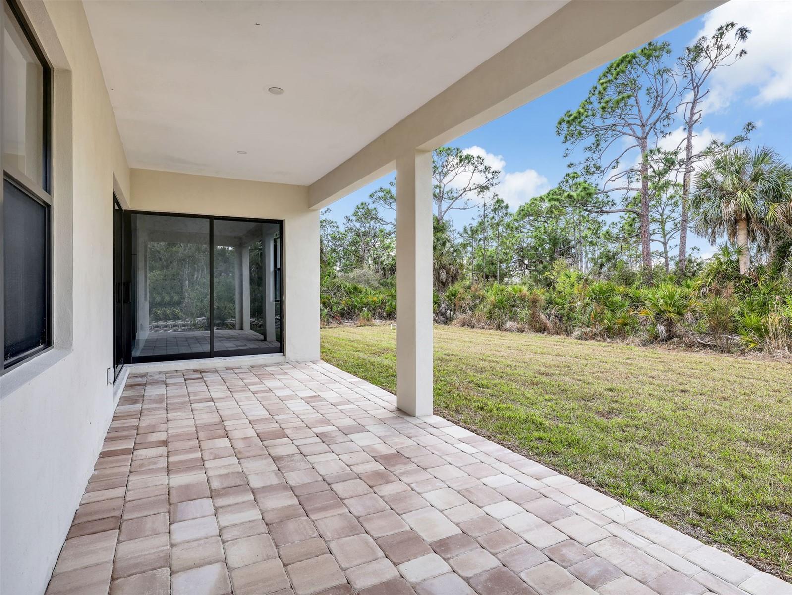 11153 CARNEGIE AVE, ENGLEWOOD, FL — photo 28