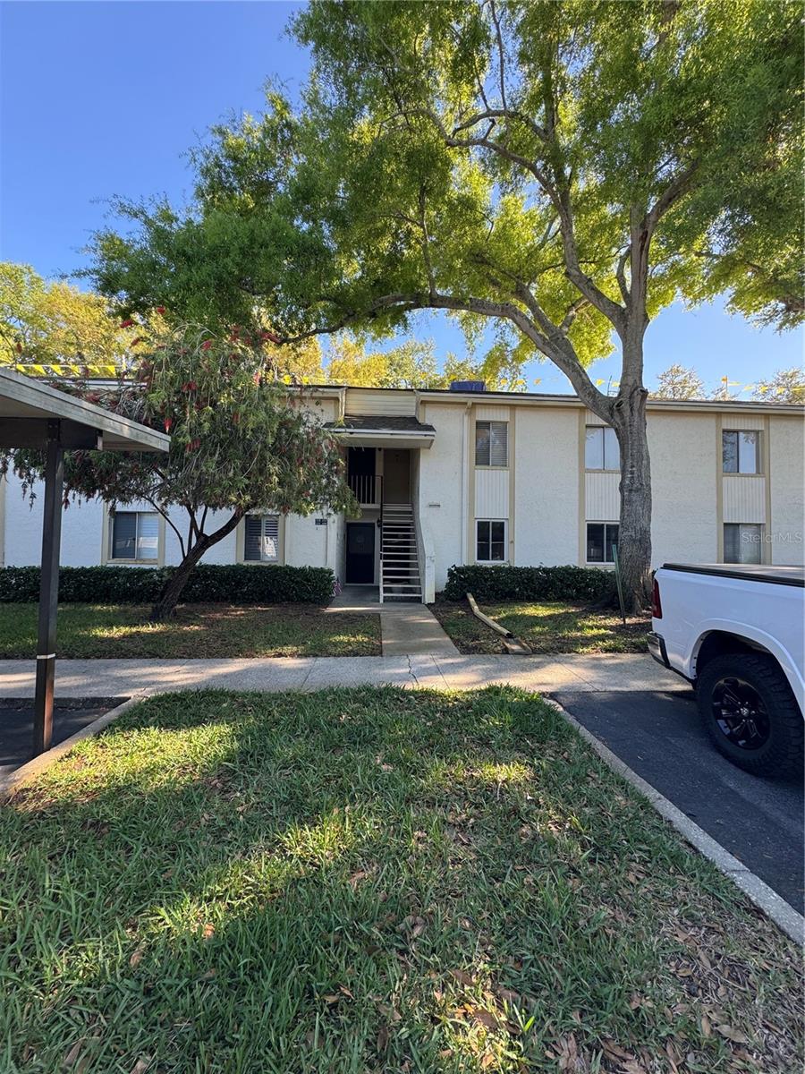 109 PINE CT, OLDSMAR, FL — photo 3