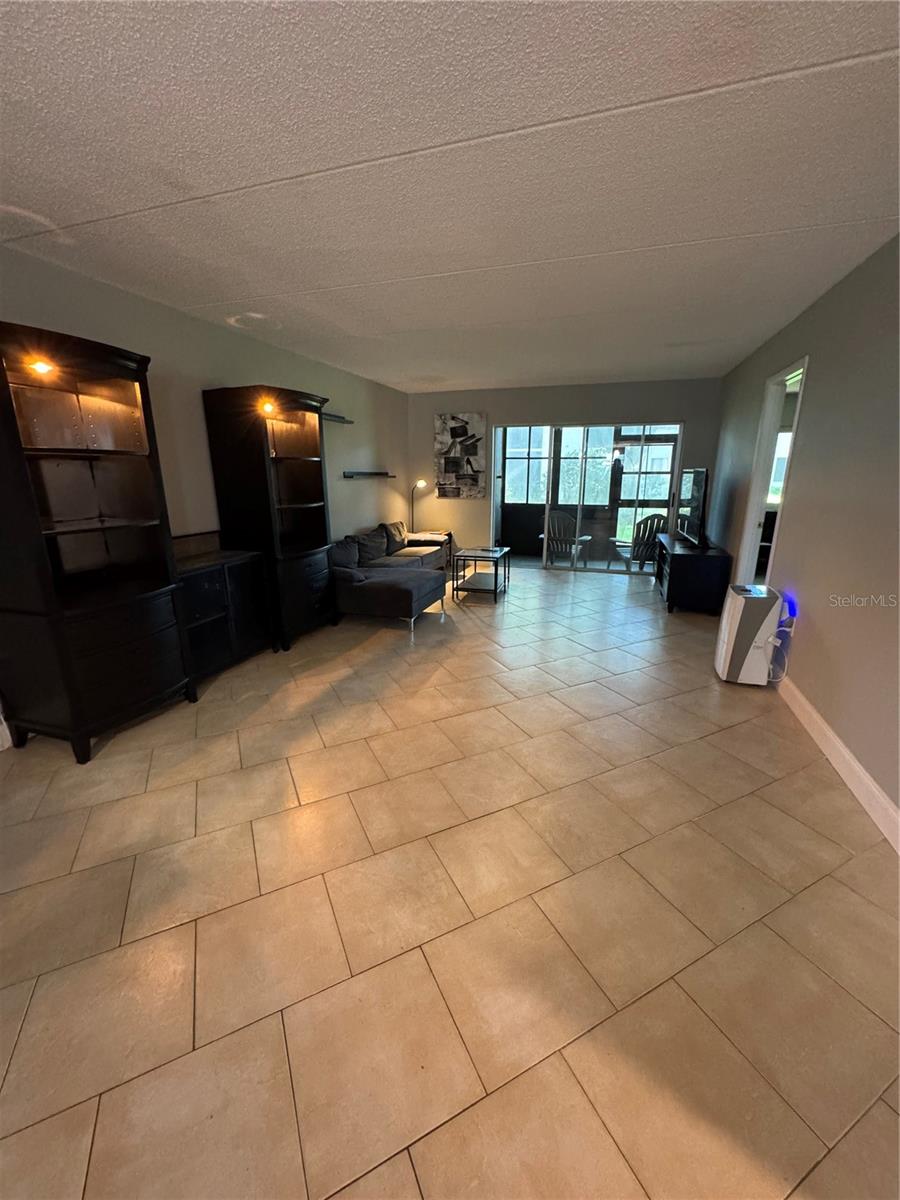 109 PINE CT, OLDSMAR, FL — photo 7