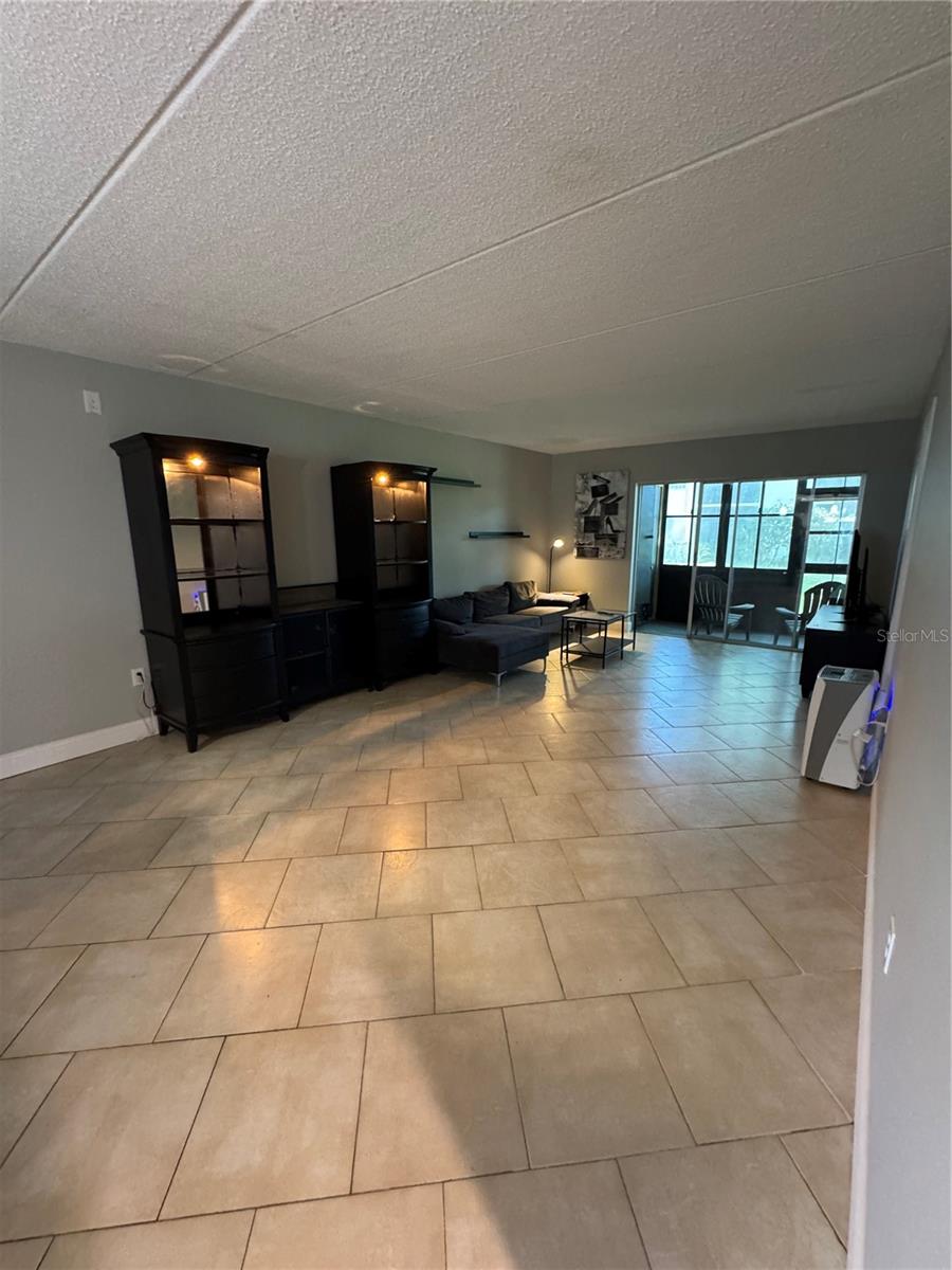 109 PINE CT, OLDSMAR, FL — photo 11