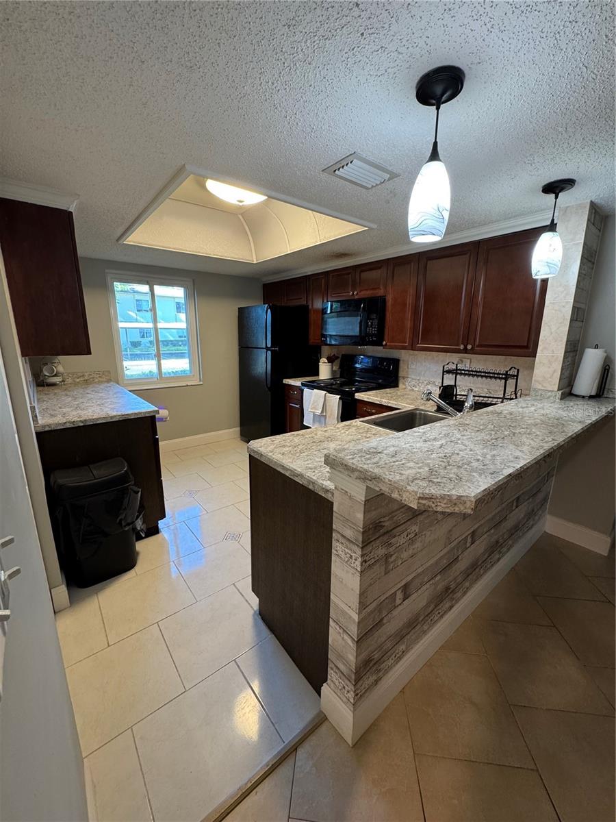 109 PINE CT, OLDSMAR, FL — photo 20