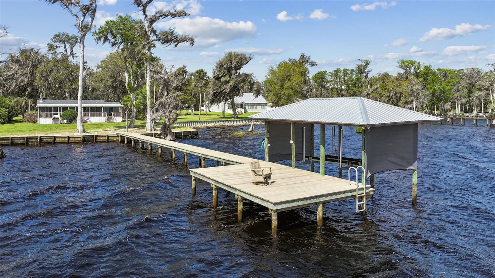 108 SANDRA LN, CRESCENT CITY, FL