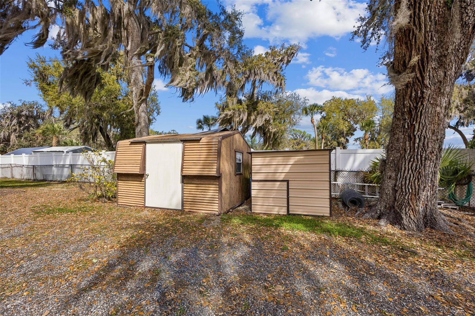 108 SANDRA LN, CRESCENT CITY, FL — photo 35