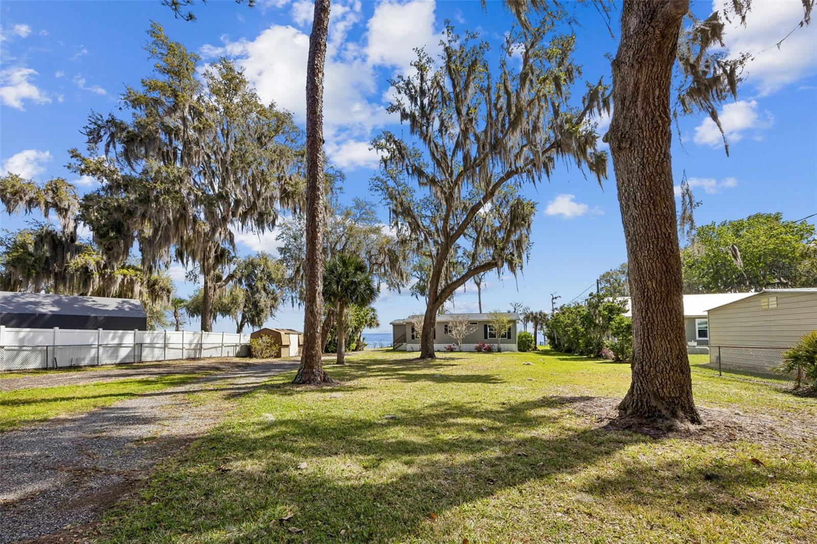 108 SANDRA LN, CRESCENT CITY, FL — photo 36
