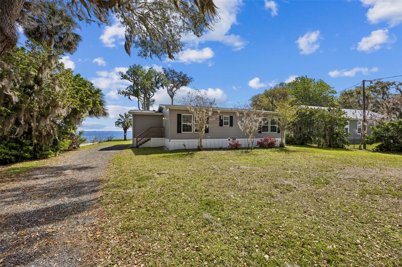 108 SANDRA LN, CRESCENT CITY, FL — photo 38