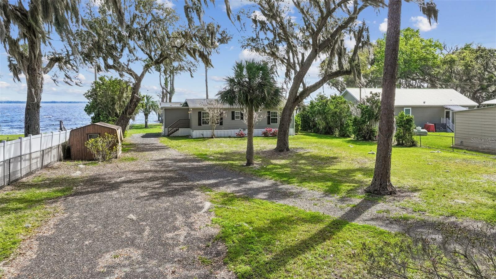 108 SANDRA LN, CRESCENT CITY, FL — photo 42
