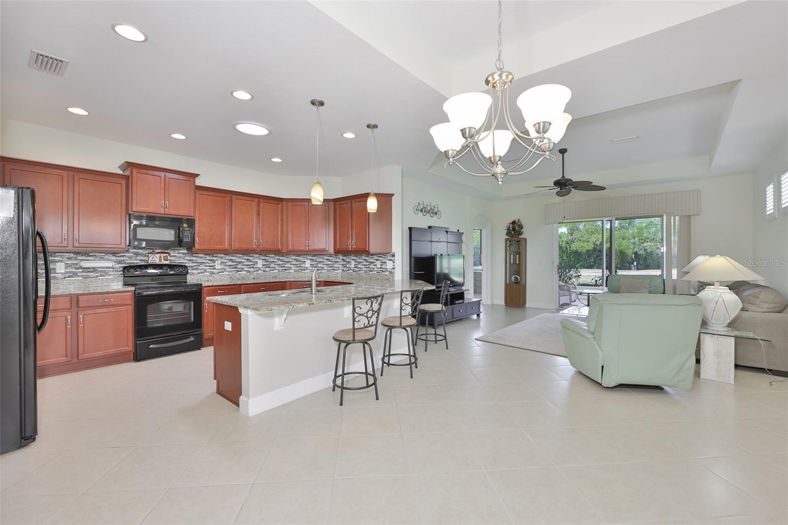 2423 RICHMOND GREENS CT, SUN CITY CENTER, FL — photo 13