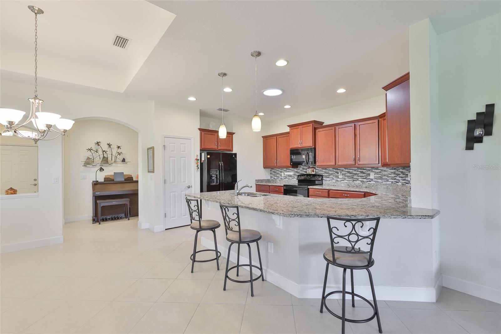 2423 RICHMOND GREENS CT, SUN CITY CENTER, FL — photo 17
