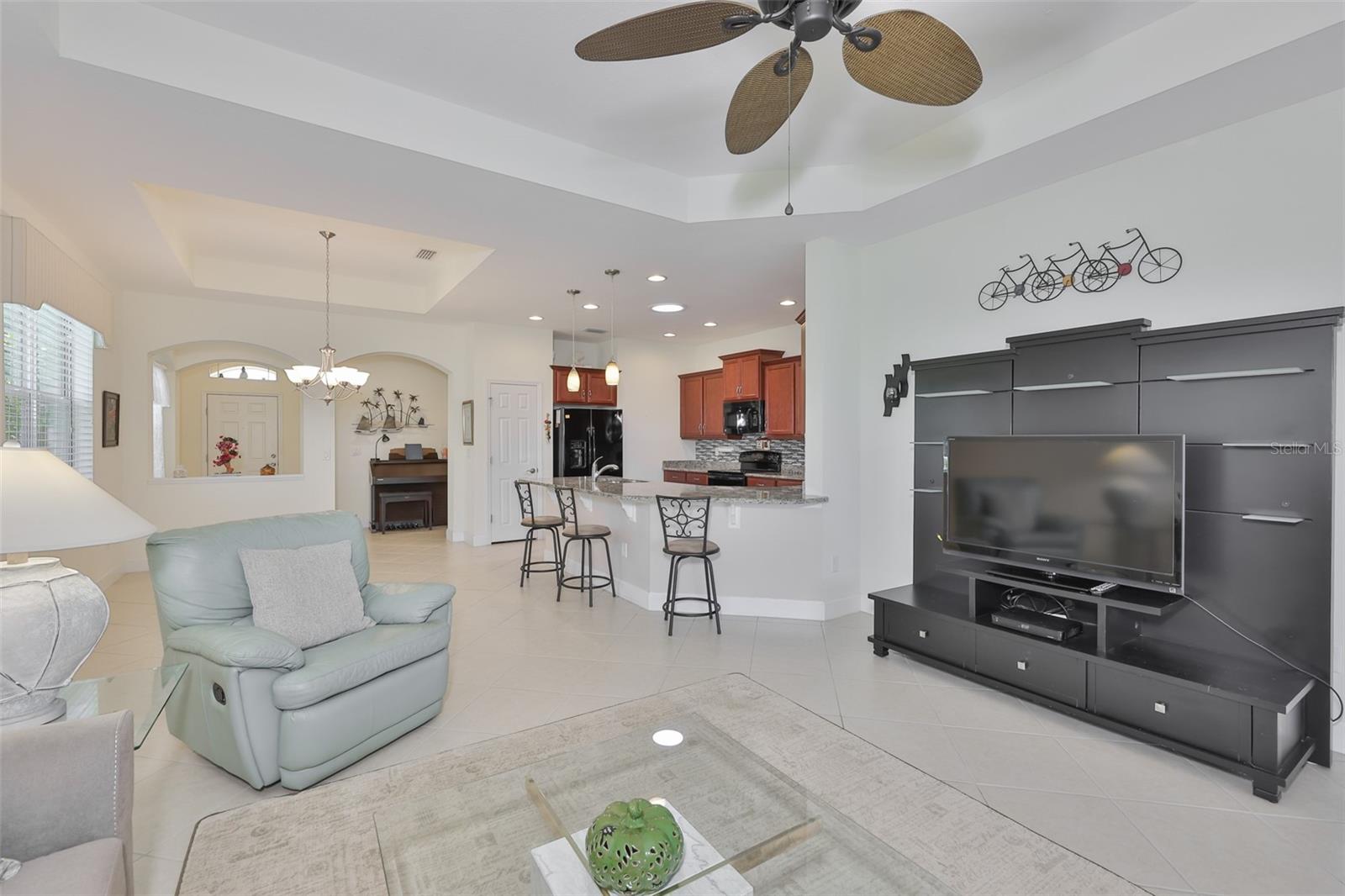2423 RICHMOND GREENS CT, SUN CITY CENTER, FL — photo 33