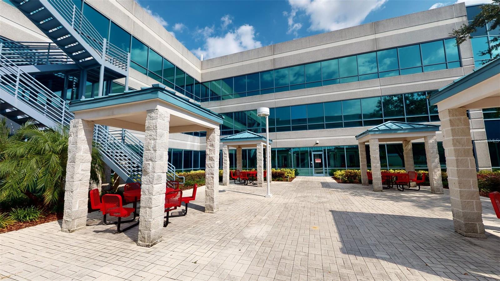 6550 W HILLSBOROUGH AVE, TAMPA, FL