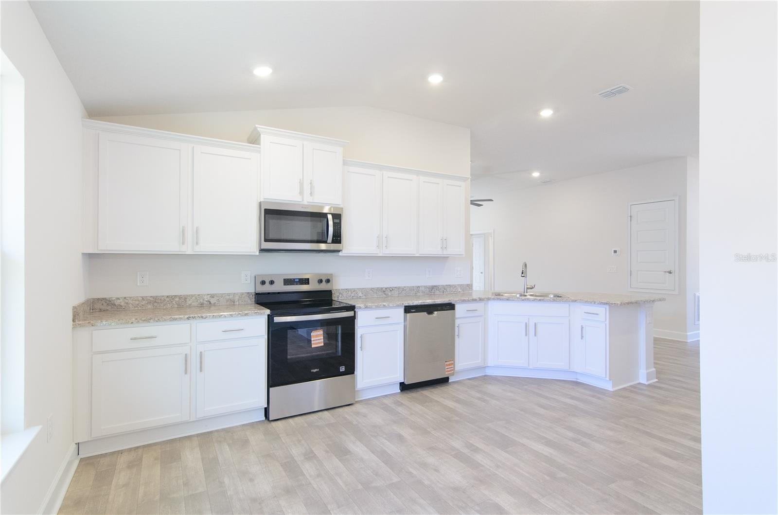 33 FARNELL LN, PALM COAST, FL — photo 11