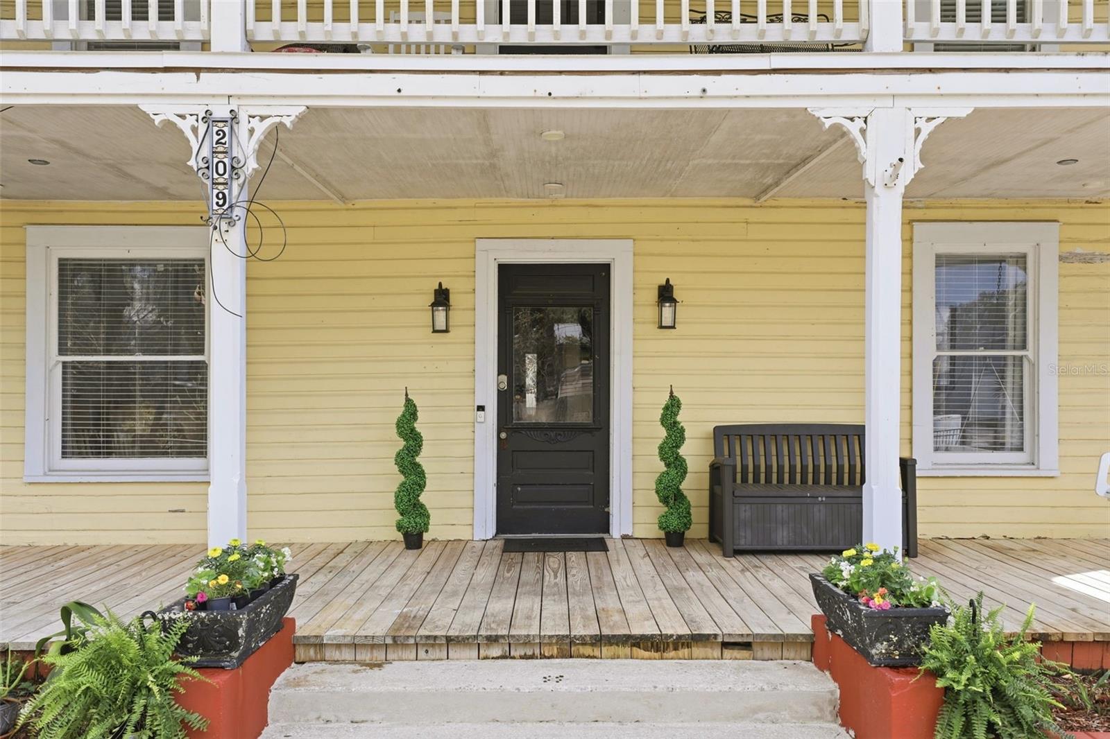 209 E 5TH ST, SANFORD, FL — photo 2