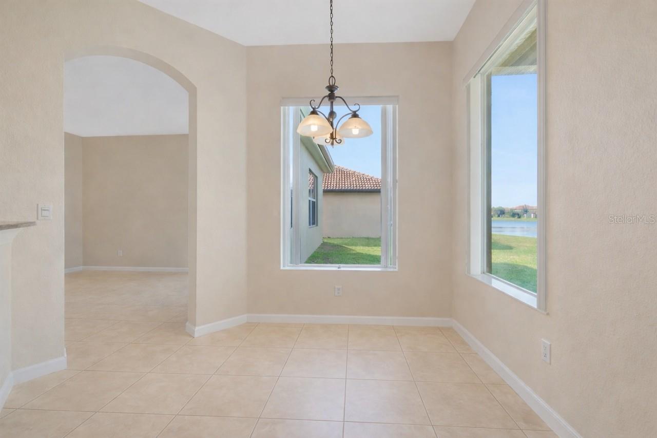 3821 SHOREVIEW DR, KISSIMMEE, FL — photo 4
