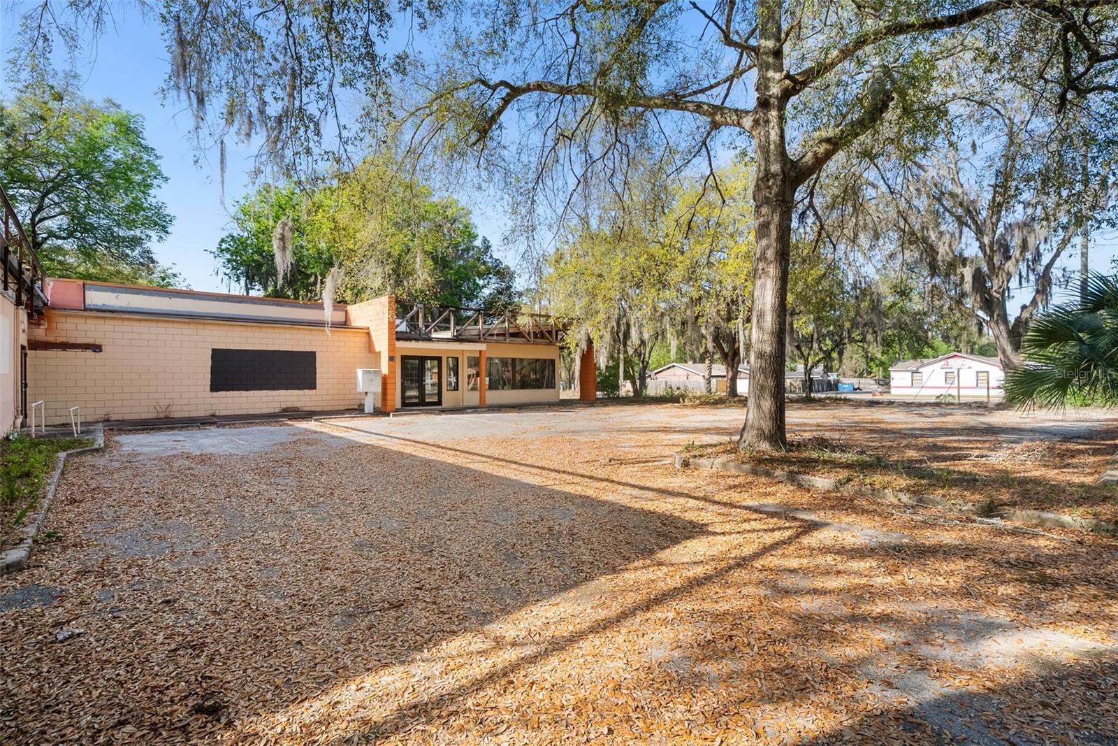 519 NW 10TH AVE, GAINESVILLE, FL — photo 3