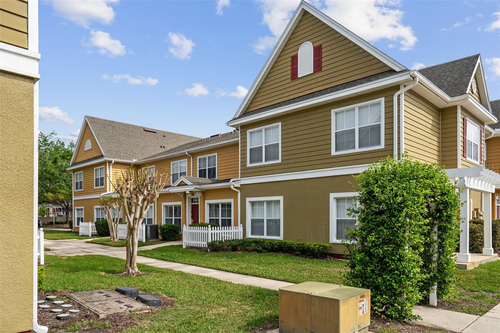 4561 YELLOWGOLD RD E #103, KISSIMMEE, FL — photo 3