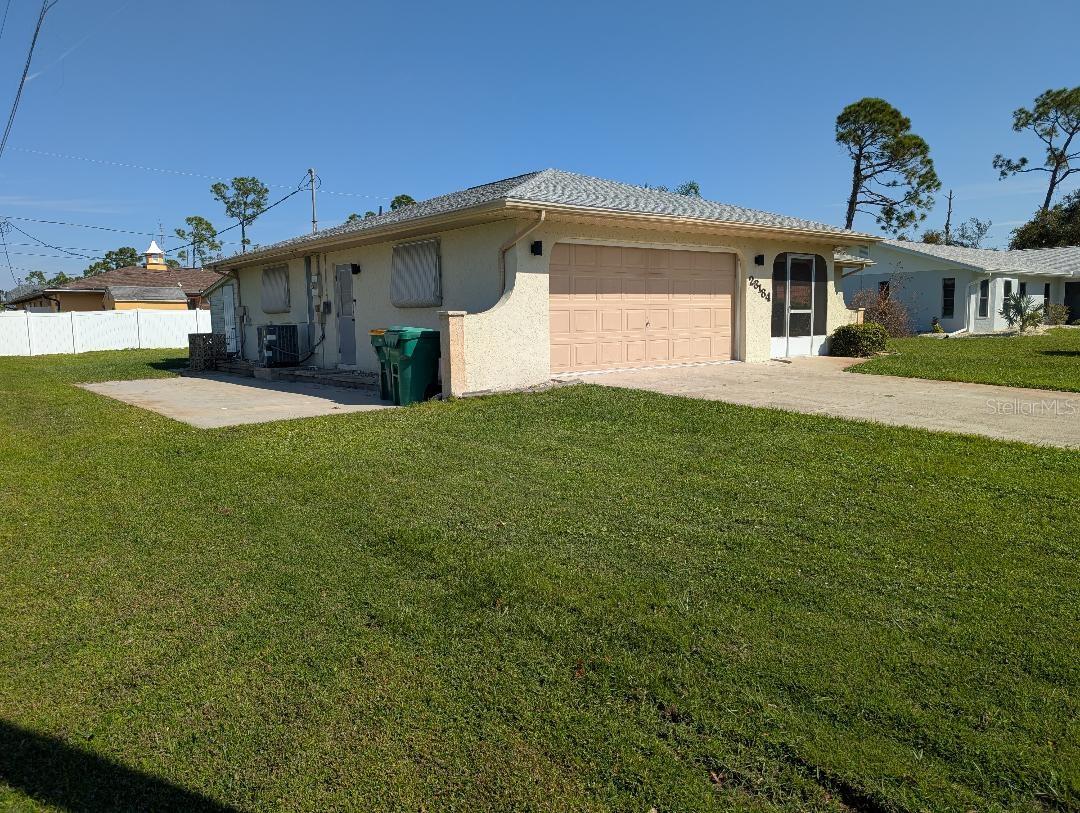 23184 GLORY AVE, PORT CHARLOTTE, FL — photo 2