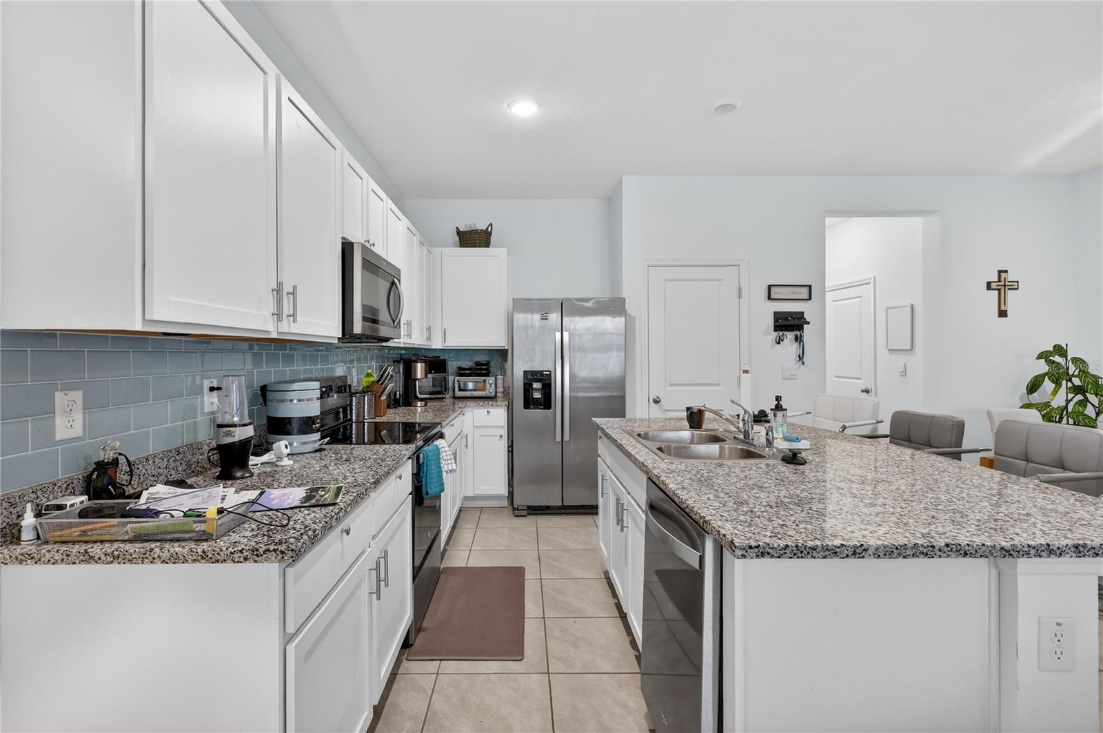 16632 GROTTO STEAM PL, WIMAUMA, FL — photo 10