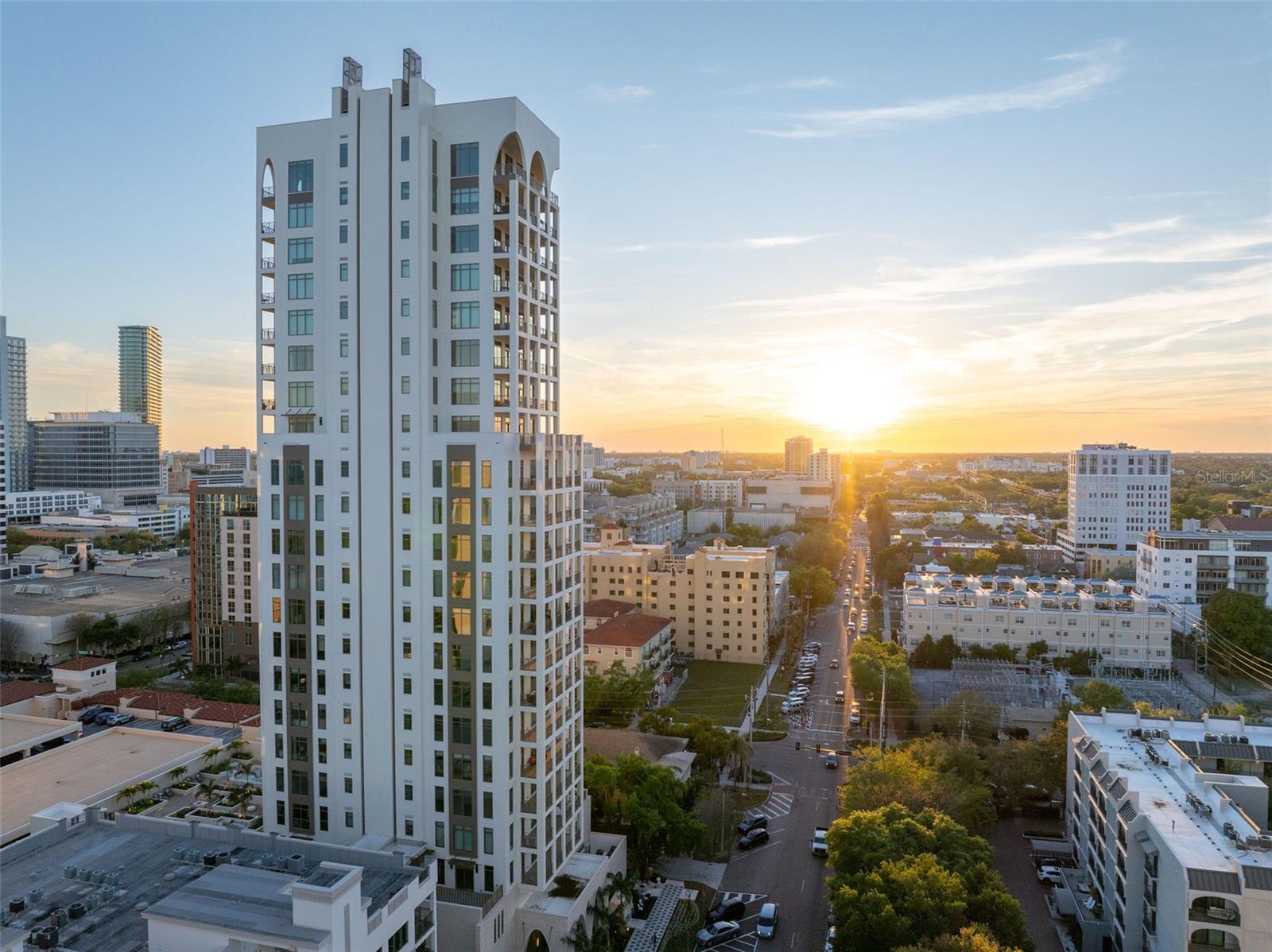 126 4TH AVE NE #1401, ST PETERSBURG, FL — photo 50
