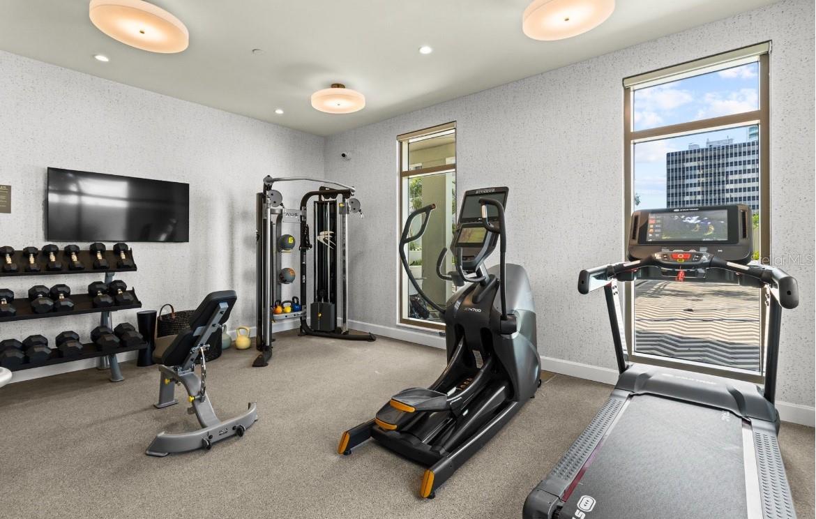 126 4TH AVE NE #1401, ST PETERSBURG, FL — photo 40