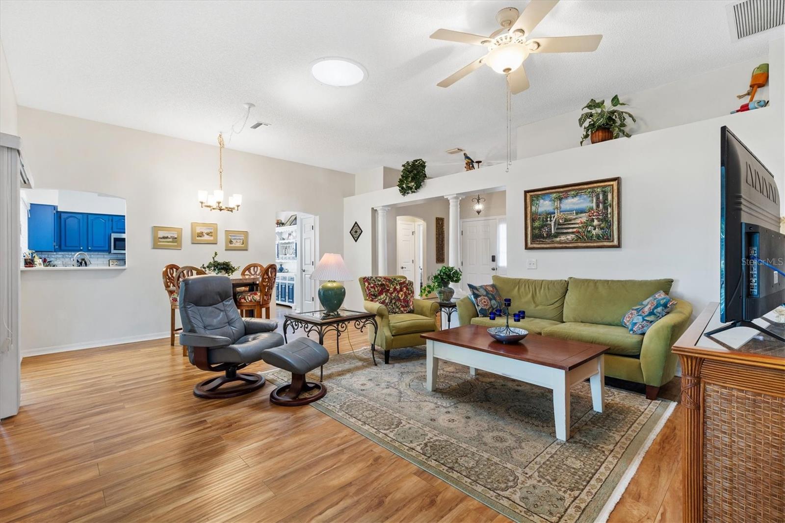 711 AGUA WAY, LADY LAKE, FL — photo 4