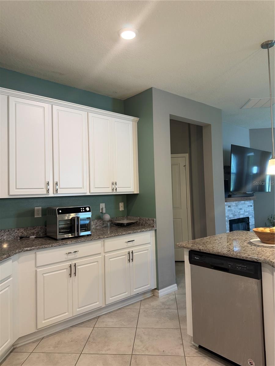 2860 BOATING BLVD, KISSIMMEE, FL — photo 9