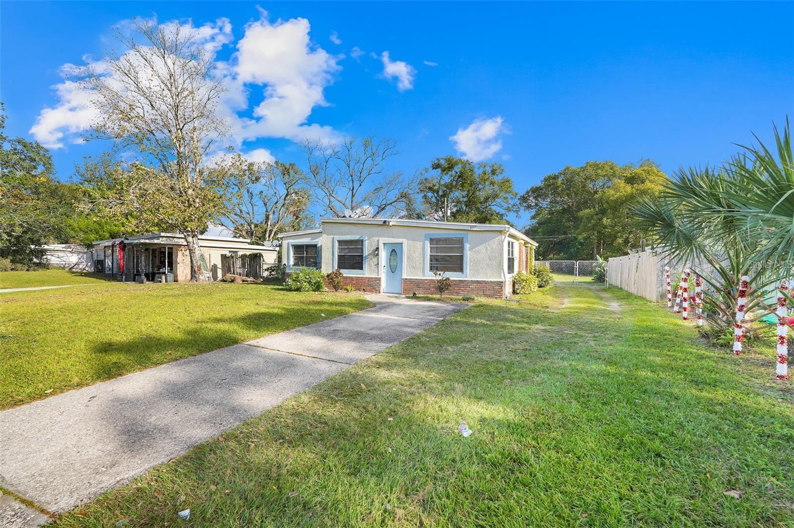 107 GARRISON DR, SANFORD, FL — photo 2