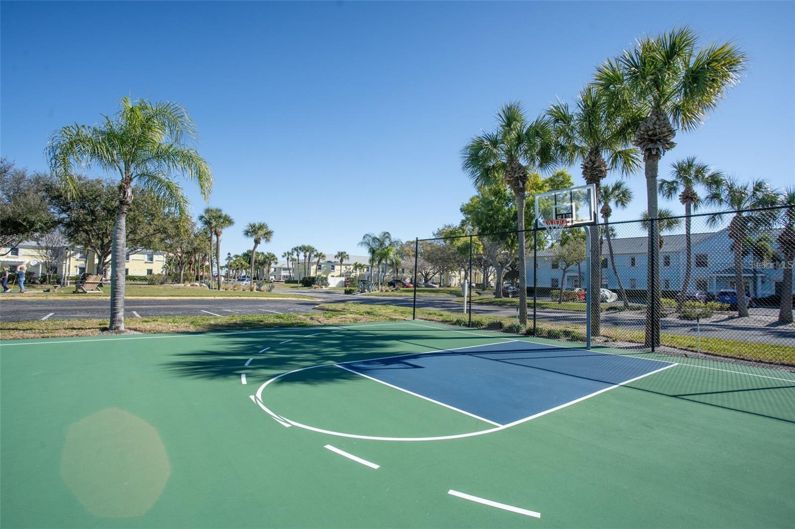3893 POMPANO DR SE #C, ST PETERSBURG, FL — photo 16