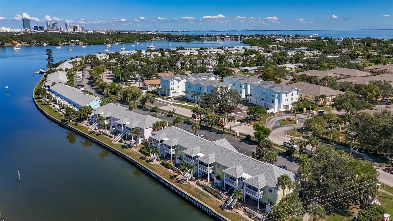3893 POMPANO DR SE #C, ST PETERSBURG, FL — photo 21