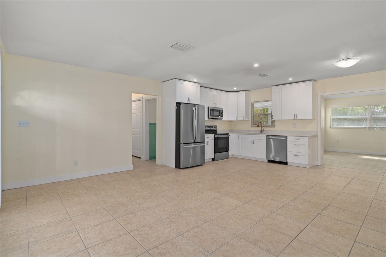 4808 W EUCLID AVE, TAMPA, FL — photo 14